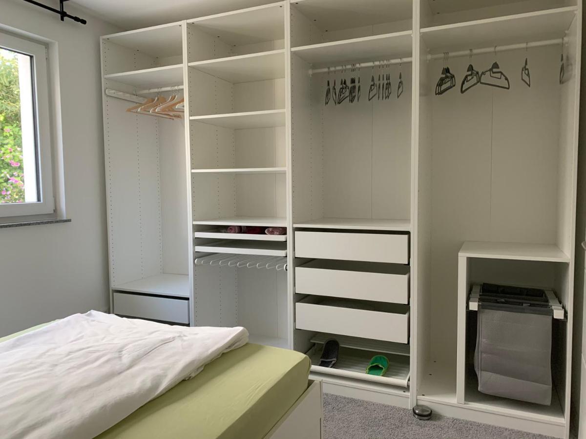 Firmen & Ferienwohnung Brecht 1 Waibstadt Eksteriør billede